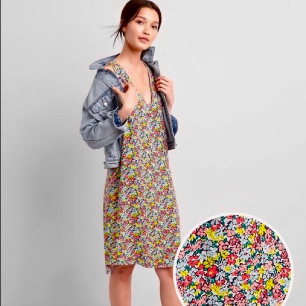 Gap - Pull over Sleeveless Floral Dress - Large